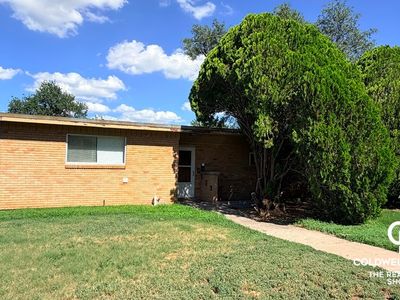 Property at 512 Conkling Ave, Garden City, KS