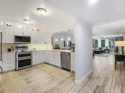 9901 Sunset Cove Ln APT 222