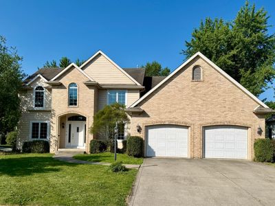 Property at 1710 Stonemore Dr, Defiance, OH