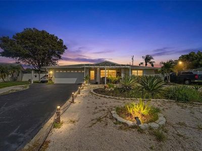 1779 AVON LANE