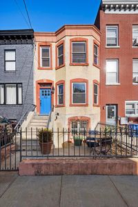 302 4th St