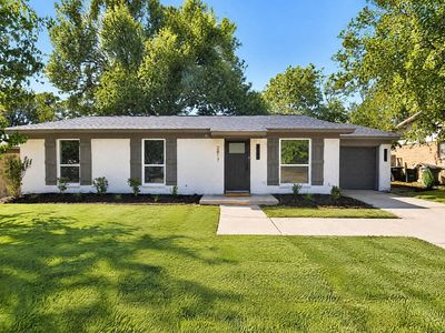2817 Ladona Dr