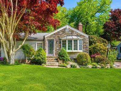 40 Simpson Cir