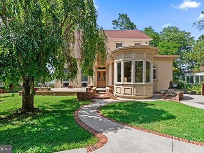 122 King St