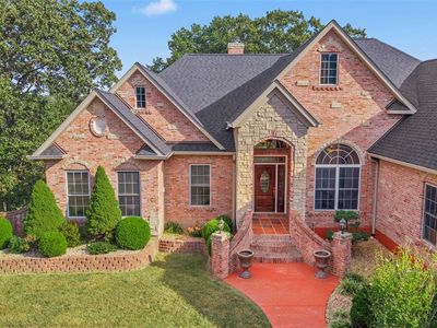 599 Huntington Trails Dr