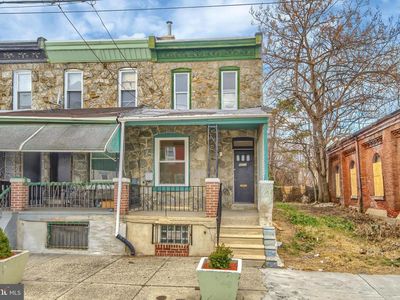 4211 Parrish St