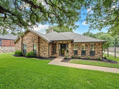 1312 Circle Ln