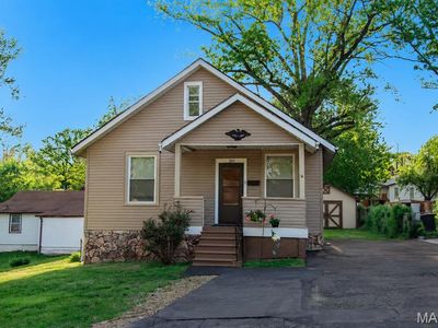 3241 Coles Ave