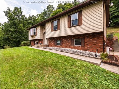 73 Bayshore Ln