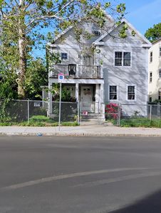 24-28 Glenway St