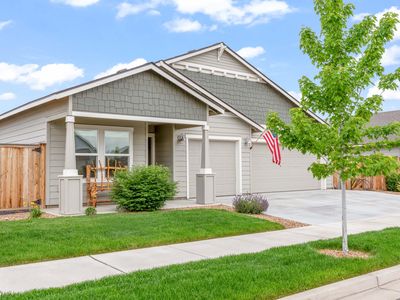 1256 NW Golf Course Dr