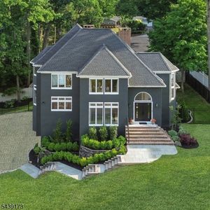 63 Jessica Way