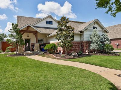 8420 NW 134th St