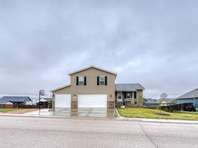 1304 Estes Ln