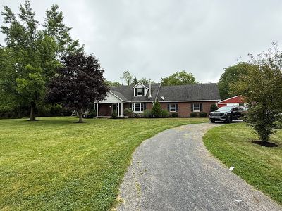 9005 Bradford Bloomer Rd
