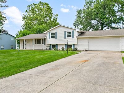 18135 Heatherfield Dr