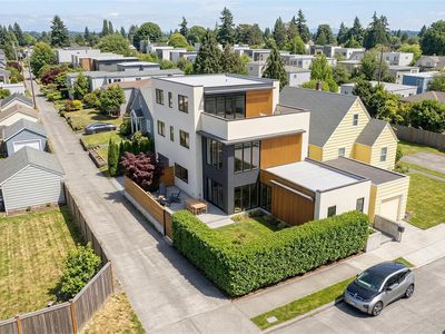 3820 NE 62nd Street