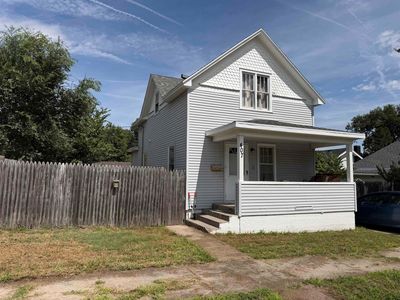 407 E E St #H