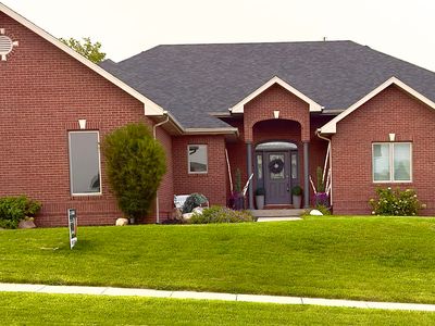 3208 Golf View Dr