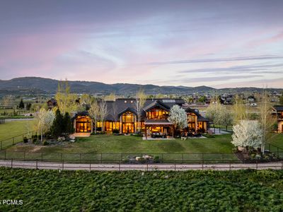 7778 N Greenfield Dr