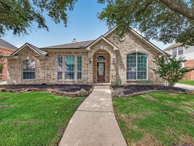 20007 Glen Lake Dr