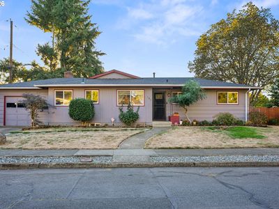 345 NE 199th Ave
