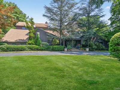 9 Applegreen Drive