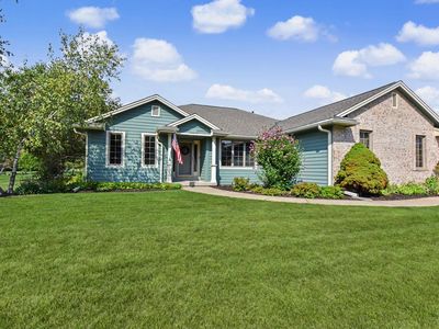 1508 Mackenzie LANE