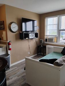 11 S Nashville Ave APT D3