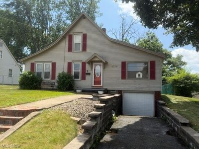 4536 Aurora St NW