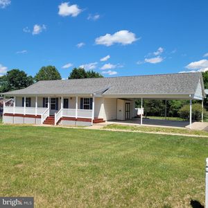 9379 Stonegate Ln
