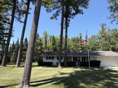 4515 Interlake Dr