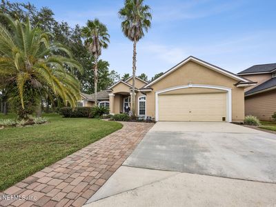 940 THOROUGHBRED Drive