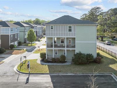 725 McWilliams Rd SE