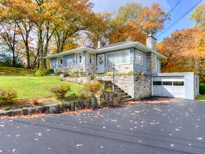 Property at 39 Melrose St, Boylston, MA