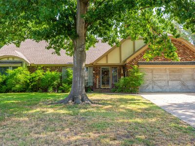 2410 Saint Andrews Ct