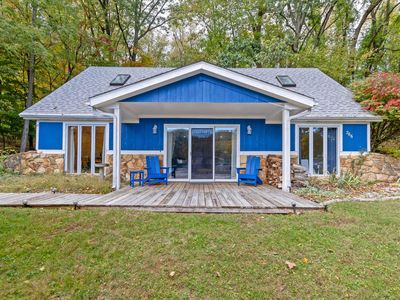 266 Crabapple Dr