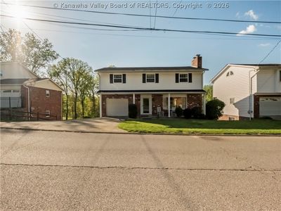 1983 Parkwood Rd