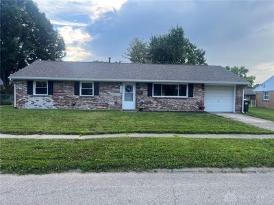 2369 Broadmoor Dr