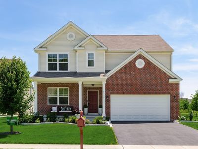 8219 Narrow Leaf Dr