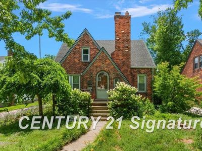 Property at 1313 W Hazelhurst St, Ferndale, MI
