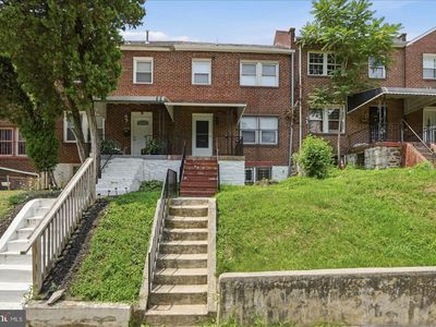16 S Mount Olivet Ln