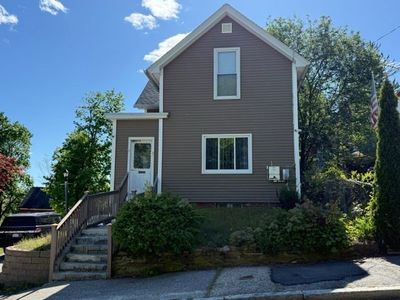 11 Wayne St