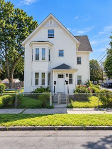 79 Oak St