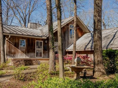 5 Lake Shore Ct