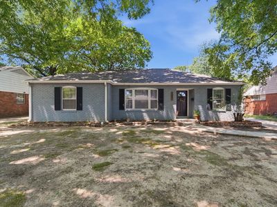 1841 Cornelia Ln