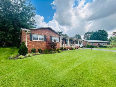 1608 Magnolia Dr