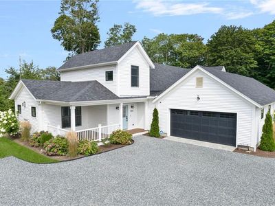 561 Bristol Ferry Rd Unit A