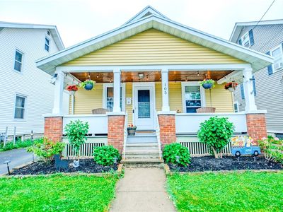 105 Dryden Ave