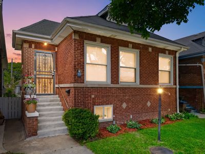 9836 S Drexel Ave